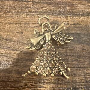 Vintage Georgeous Champagne Honey Rhinestone Brooch